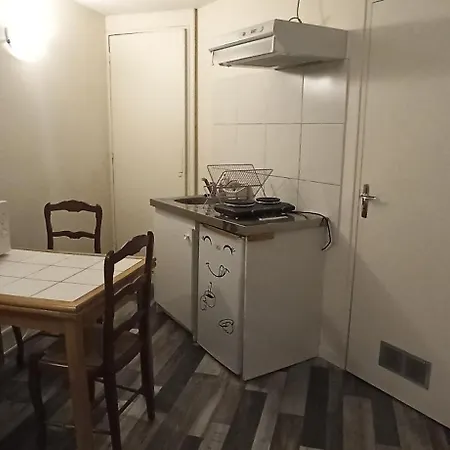 Studio1 De Bigorre Lägenhet